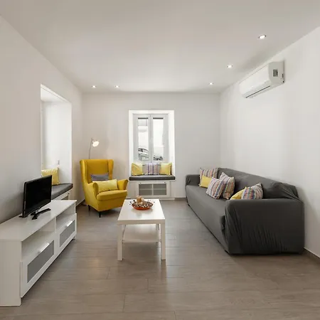 Casa Flores Apartment Nazare